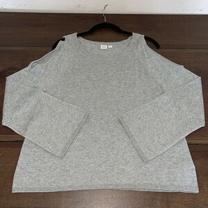 GAP extra fine merino wool blend cold shoulder Sweater Sz. MD